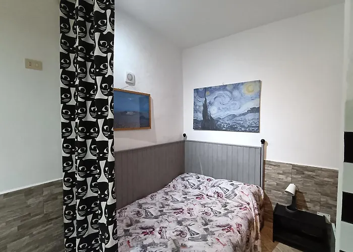 Apartamento In A Lively Area